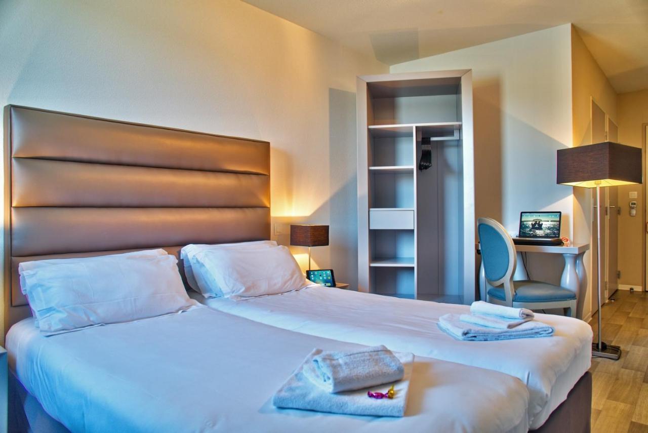 Adonis Hotel Bayonne Lahonce Bagian luar foto