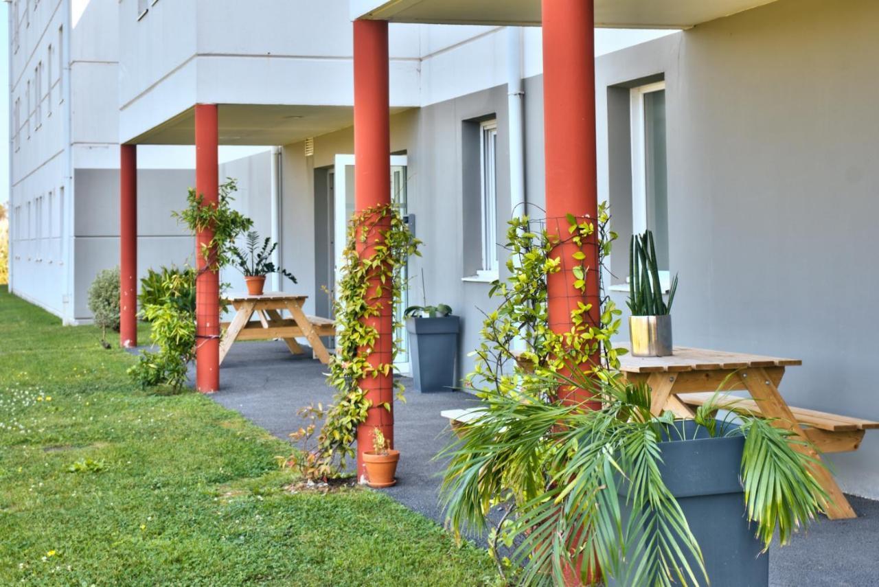 Adonis Hotel Bayonne Lahonce Bagian luar foto